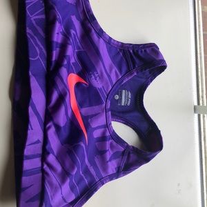 Nike pros sport bra